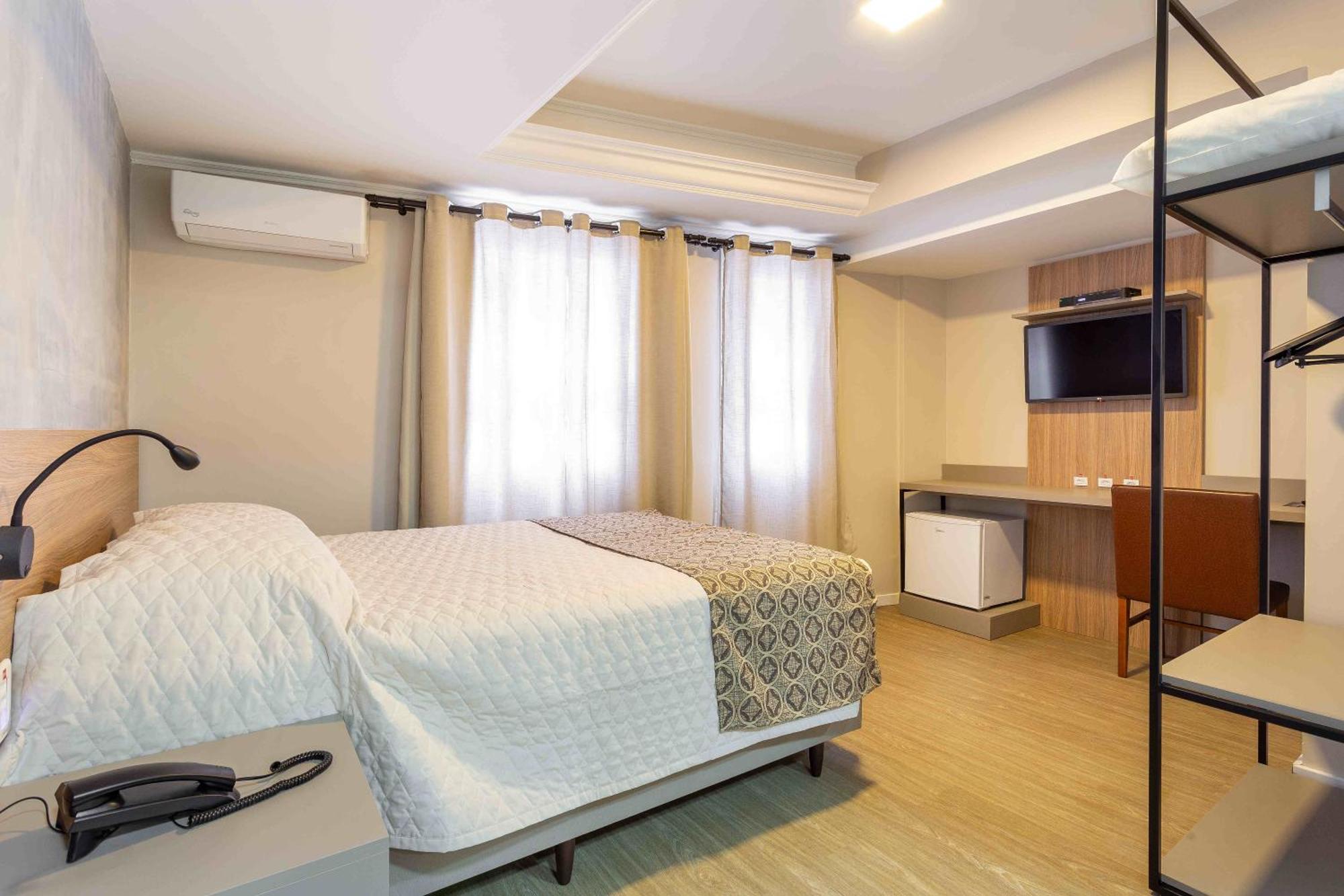 Hotel Dom Rafael Executivo Santa Maria  Kültér fotó